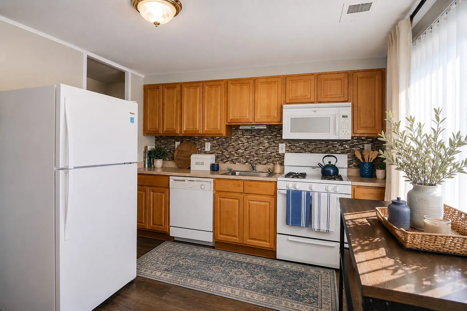 Gwynnbrook Townhomes — Photo 1