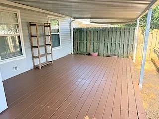 1609 Summerwoods Cir — Photo 2