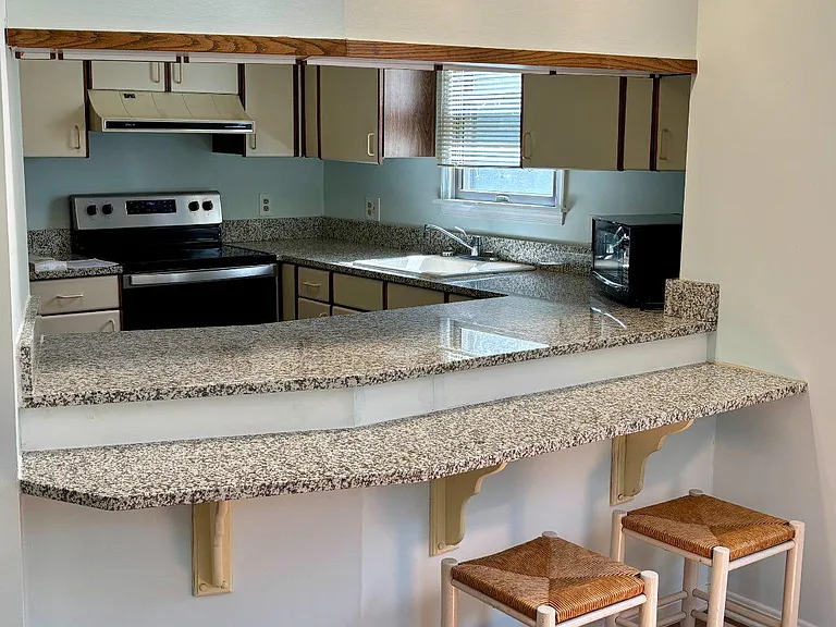16 Colgate Dr — Photo 12