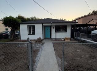 722 N Gunther St #B, Santa Ana, CA 92703