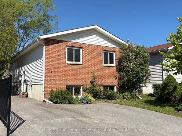 74 Telfer Rd, Collingwood, ON L9Y 4S2