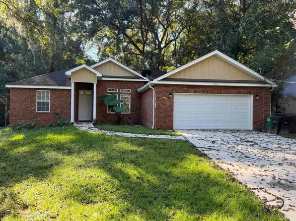 2043 Harriet Dr, Tallahassee, FL 32303