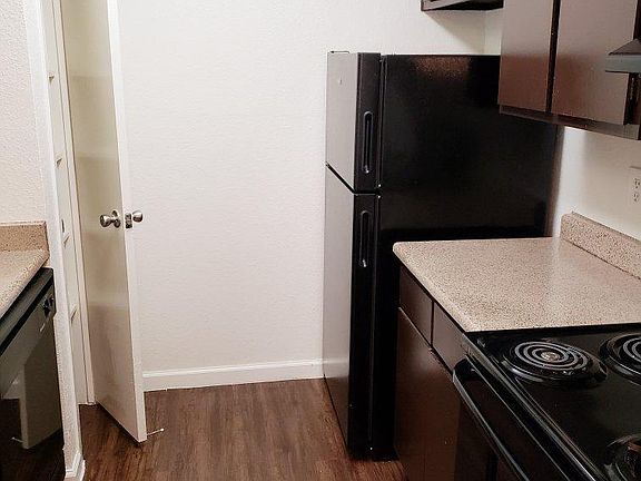 2nd image of 1302 E Broadway St #249