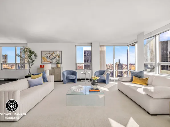 15 West 53rd Street image 1 of 16