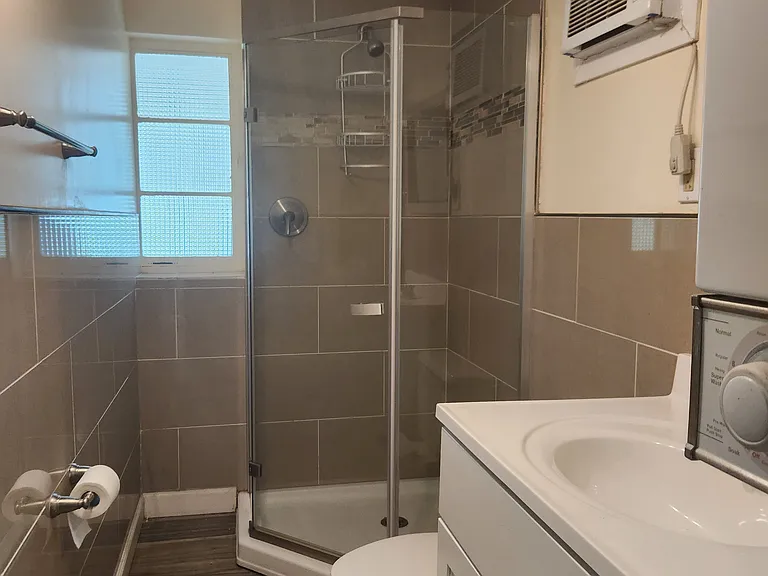 6621 Rosati Ln S — Photo 17
