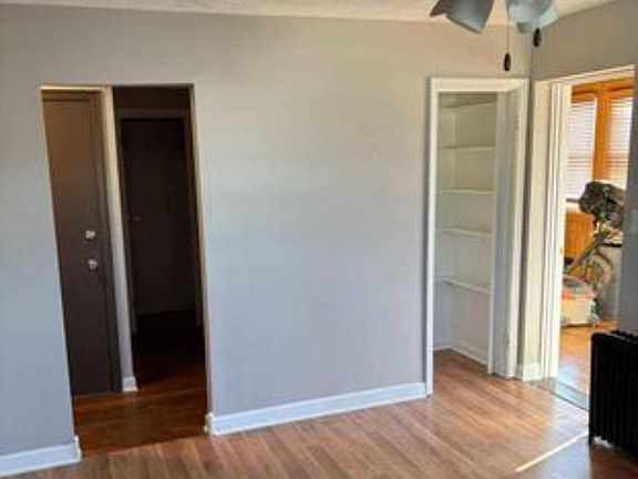 2nd image of 4444 Lawndale Ave