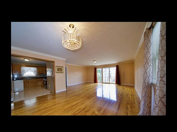 4th image of 30 Brill St #30