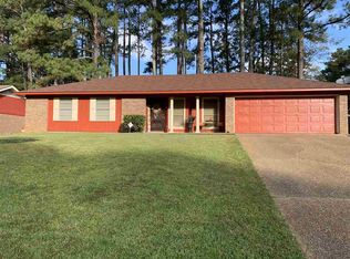 144 Fox Meadows Rd, Jackson, MS 39212