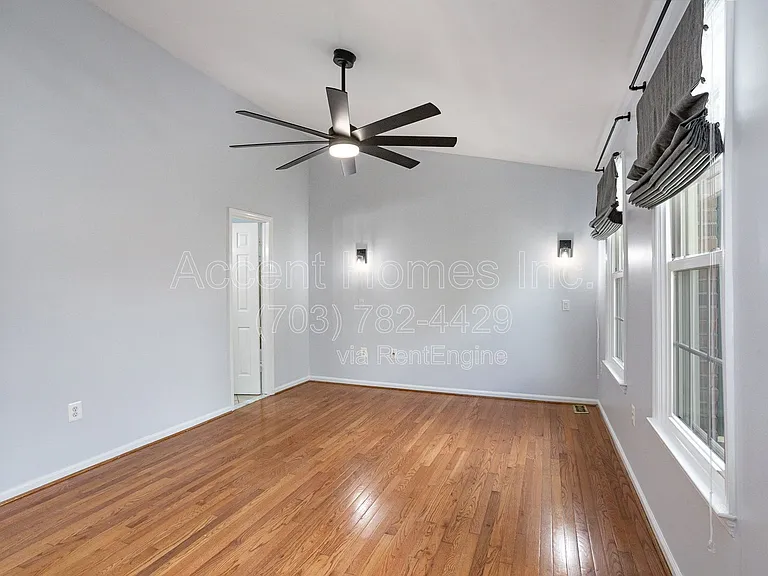 6107 Summer Park Ln — Photo 13