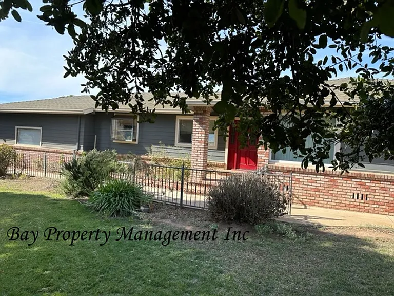 23806 Jacks Rd — Photo 1