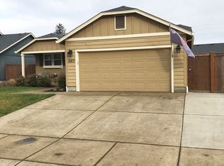 887 Oakmont Loop NE, Albany, OR 97322