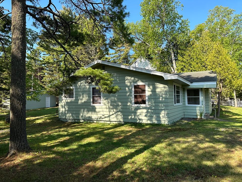 106 4th Avenue side