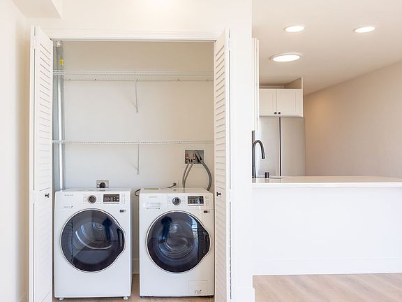 5th image of 940 Guerrero St APT 16