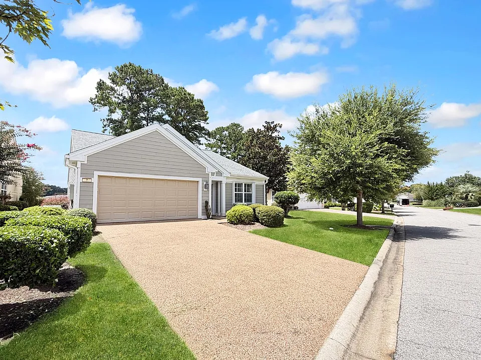 7 Tallow Dr