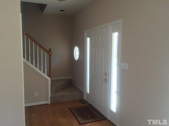 3rd image of 614 Lafayette Dr