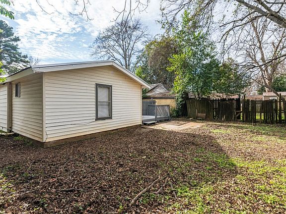 4th image of 3024 20th St
