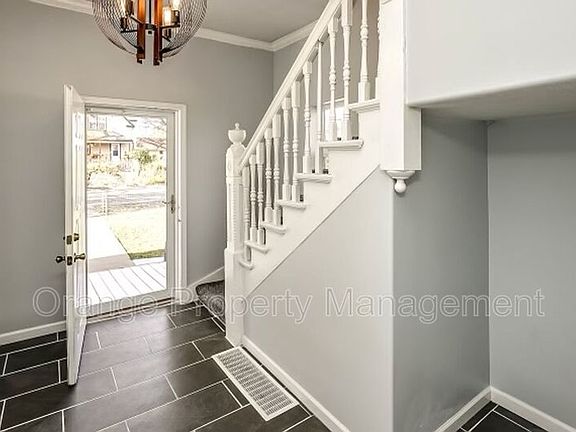 4th image of 4217 S 22nd St