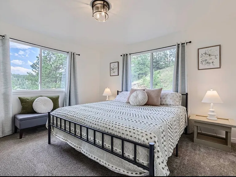 134 Hillside Dr — Photo 24