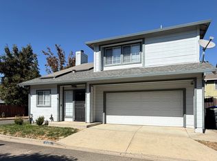 837 Gazebo Ln, Galt, CA 95632