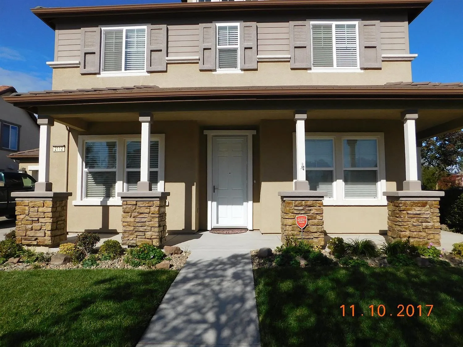 2112 Palomino Way photo 1