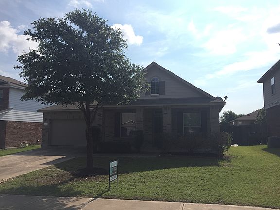 2nd image of 1008 Burgess Dr