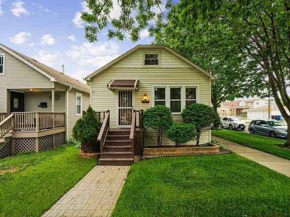 5758 N Moody Ave, Chicago, IL 60646