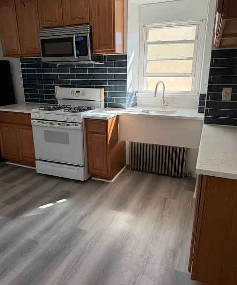 439 Lemonte St #2 — Photo 6
