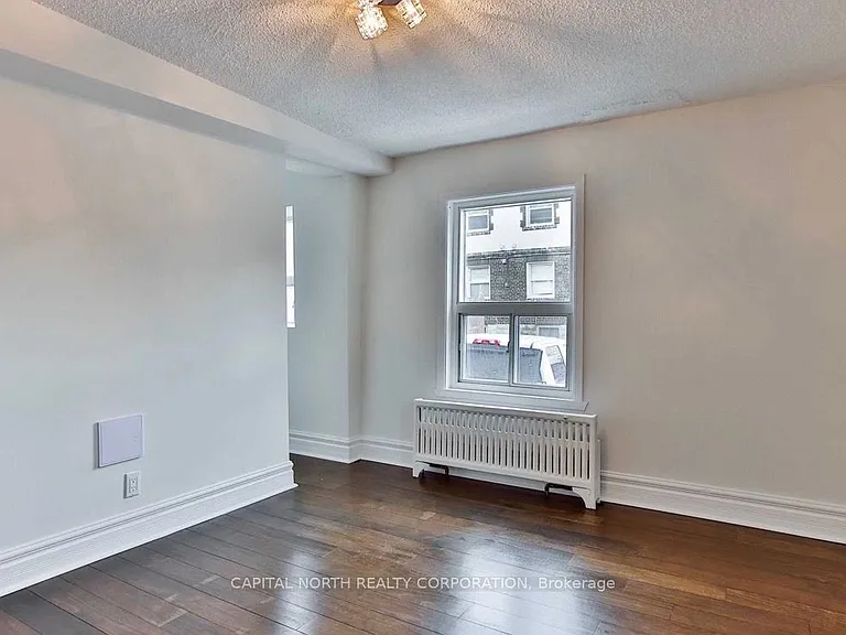43 Glen Manor Dr #LOWER — Photo 15