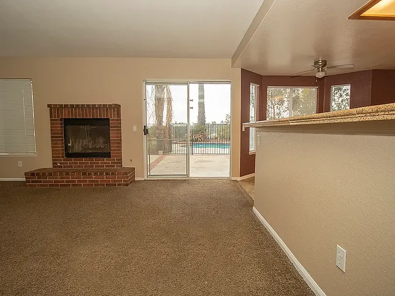 40570 Nob Ct — Photo 13
