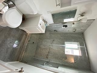 5th image of 119 38th St
