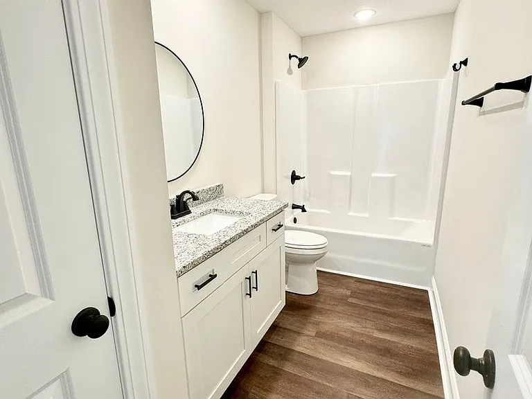 2014 Phoenix Dr #98 — Photo 23