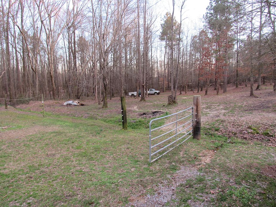 2nd image of 849 County Road 400