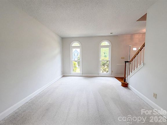 5th image of 7523 Trotter Rd