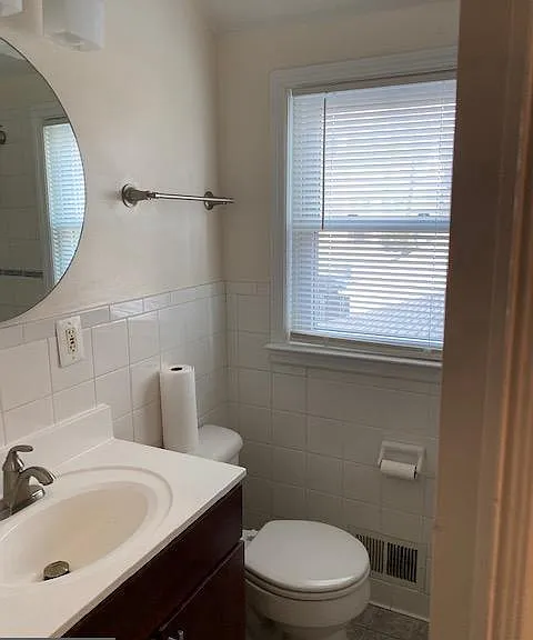 4837 Queens Chapel Ter NE — Photo 17