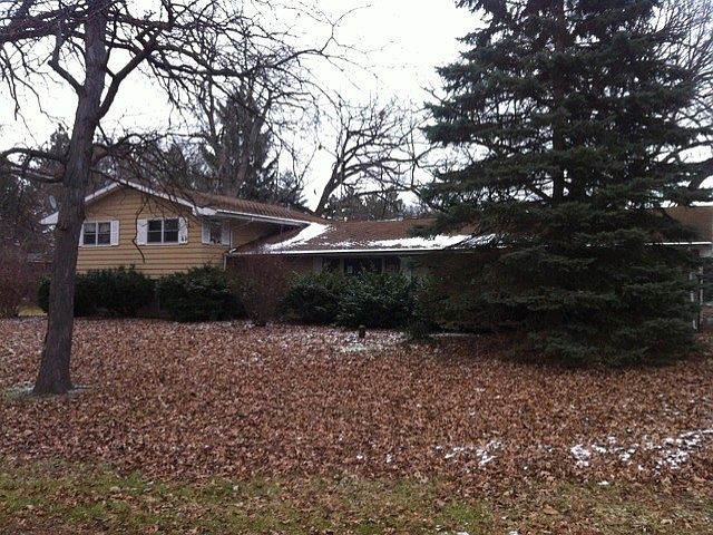 1st image of 3S937 Oakland Ln