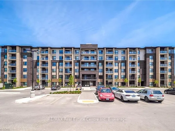 7 Kay Cres #112, Guelph, ON N1L 0P9
