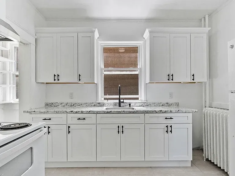8 Stanwix St #1 — Photo 11