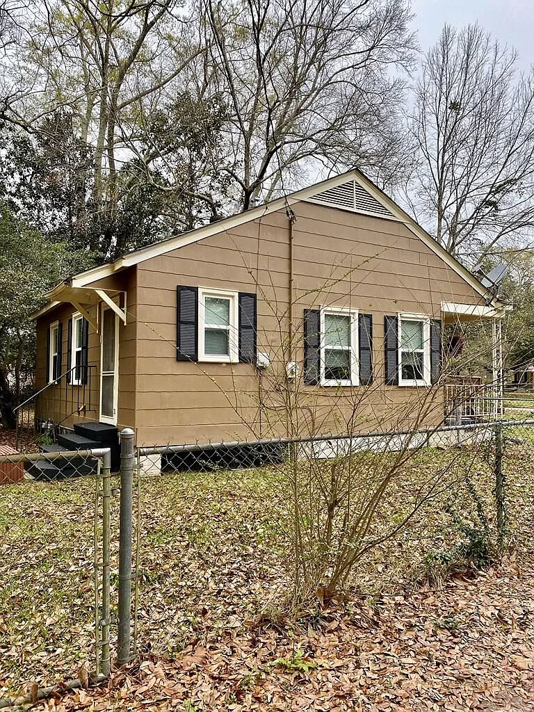 2 bed, 750 sqft, $1,150 — Photo 3