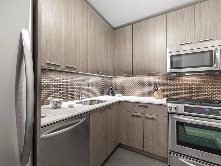 105 Duane St #8G — Photo 4