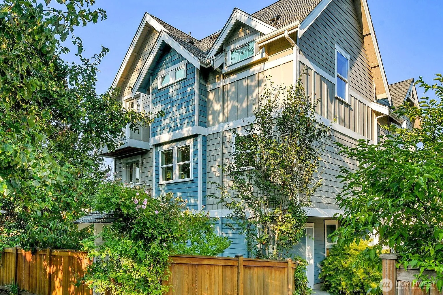 1828 27th Avenue #B photo 1
