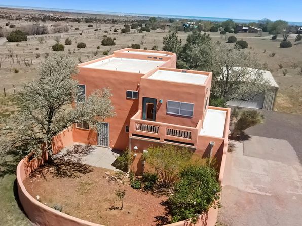 4 Tierra Del Sol Rd, Edgewood, NM 87015