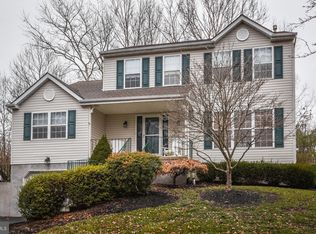 54 Patriot Dr, Chalfont, PA 18914
