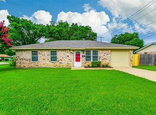 501 NW Renfro St, Burleson, TX 76028