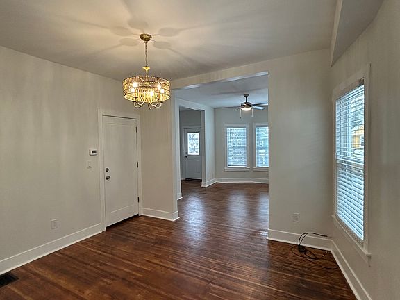 4th image of 330 Hoyt St