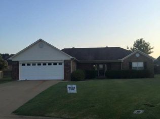 619 Chesapeake Dr, Searcy, AR 72143