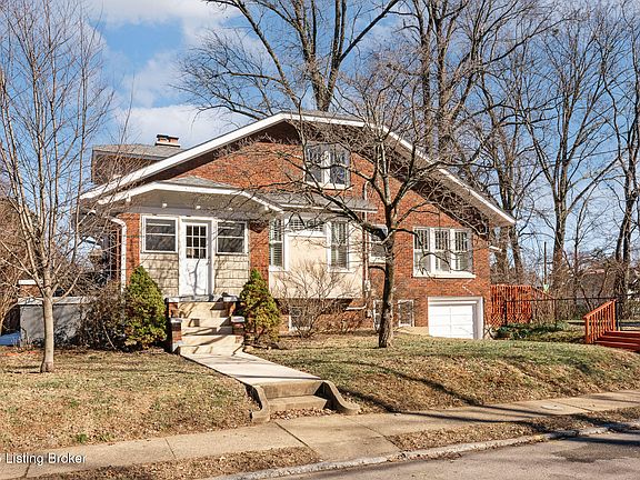 2nd image of 1834 Roanoke Ave