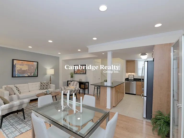 20 Gerry Rd — Photo 3