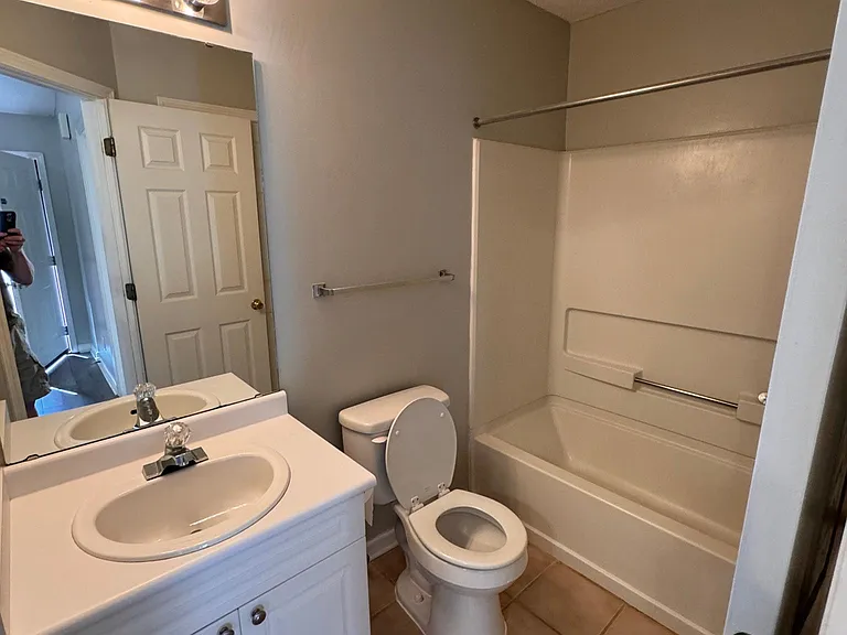 Main Full Bathroom