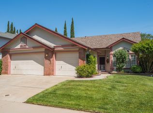 8820 Kentshire Way, Sacramento, CA 95828