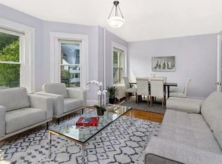 471 Washington St APT 3, Brookline, MA 02446